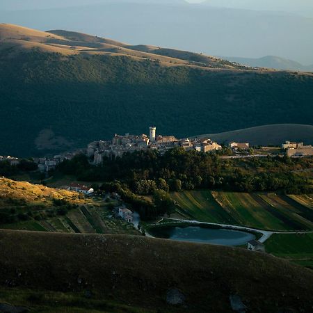 Sextantio Albergo Diffuso Санто-Стефано-ді-Сессаніо Екстер'єр фото