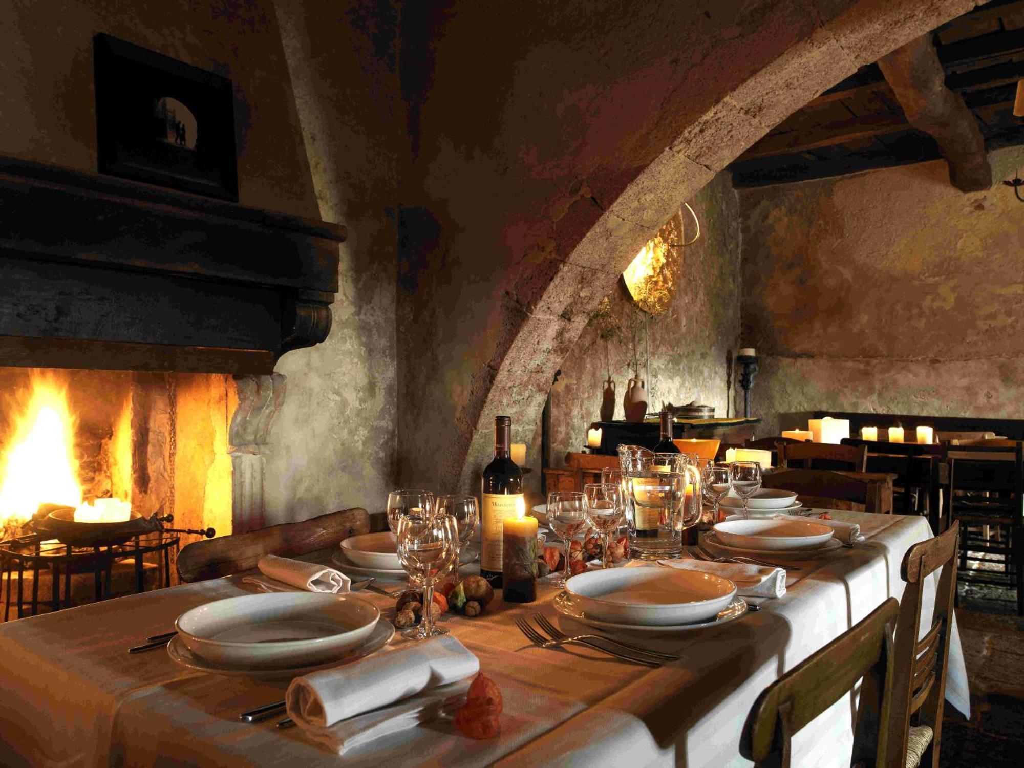 Sextantio Albergo Diffuso Санто-Стефано-ді-Сессаніо Ресторан фото