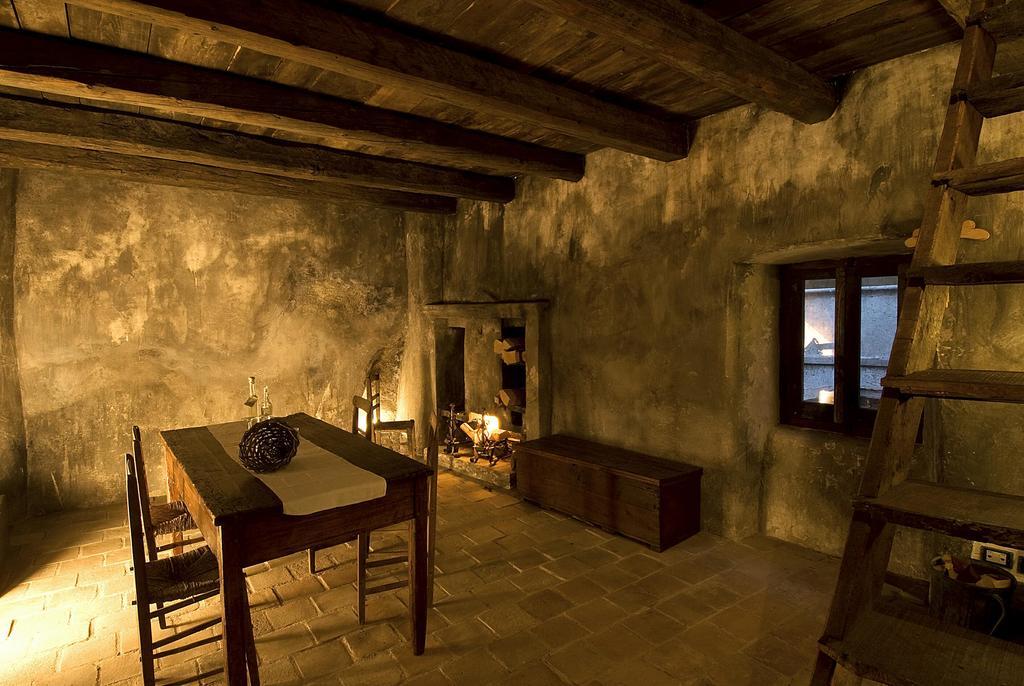 Sextantio Albergo Diffuso Санто-Стефано-ді-Сессаніо Екстер'єр фото